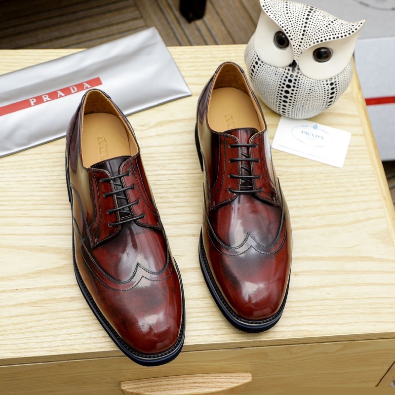 Pra*a leather shoes